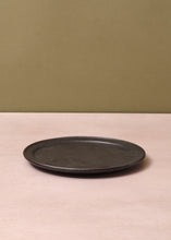 Load image into Gallery viewer, Les Temps Plate 200 Black