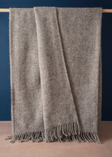 Load image into Gallery viewer, Gotland Natural Grey Throw