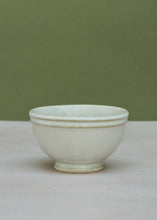 Load image into Gallery viewer, Mollis Bowl Ivory Large