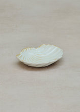 Load image into Gallery viewer, Nacre Bowl White Small
