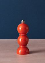 Load image into Gallery viewer, Bobbin Grinder Orange 14cm
