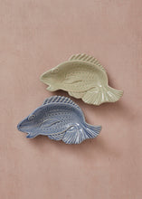Load image into Gallery viewer, Pescado Fish Plate Blue