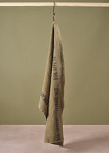 Load image into Gallery viewer, Tea Towel Bon Appetit Avocat