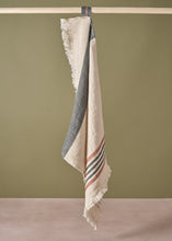 Load image into Gallery viewer, Laguna Verde Linen Guest Towel