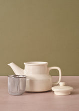 Load image into Gallery viewer, Causette Porcelain Teapot Off White