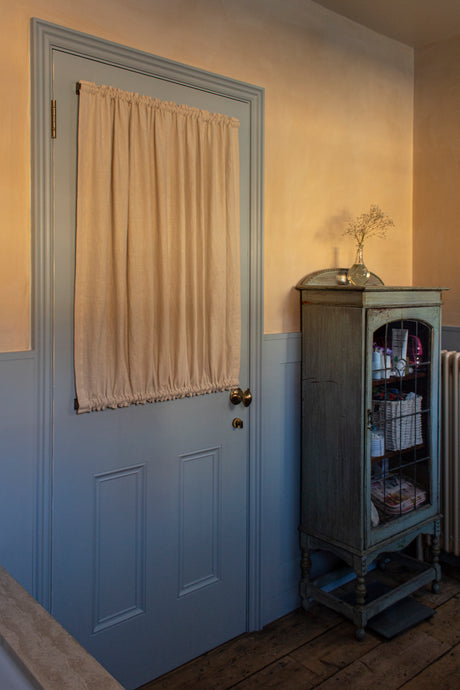 Cafe Curtain in Natural Washed linen