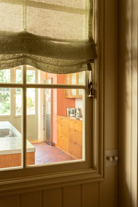 Soft Fold Sheer Roman