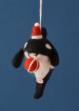 Load image into Gallery viewer, Felted Orca With Present
