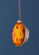 Load image into Gallery viewer, Glass Decoration Pasta Del Nata
