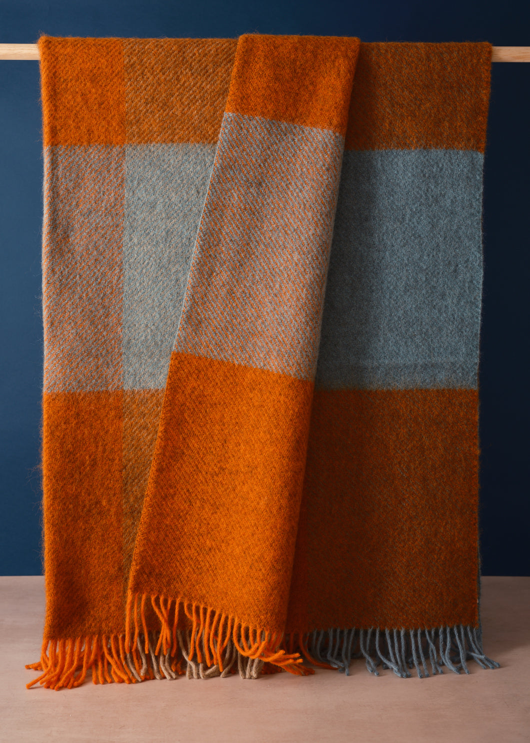 Gotland Check Orange Throw
