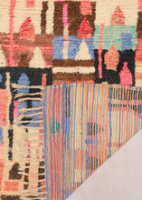 Load image into Gallery viewer, Vintage Boujad Rug HD10
