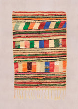Load image into Gallery viewer, Vintage Boujad Rug HD09
