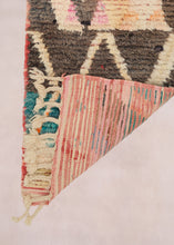 Load image into Gallery viewer, Vintage Boujad Rug Runner HD04
