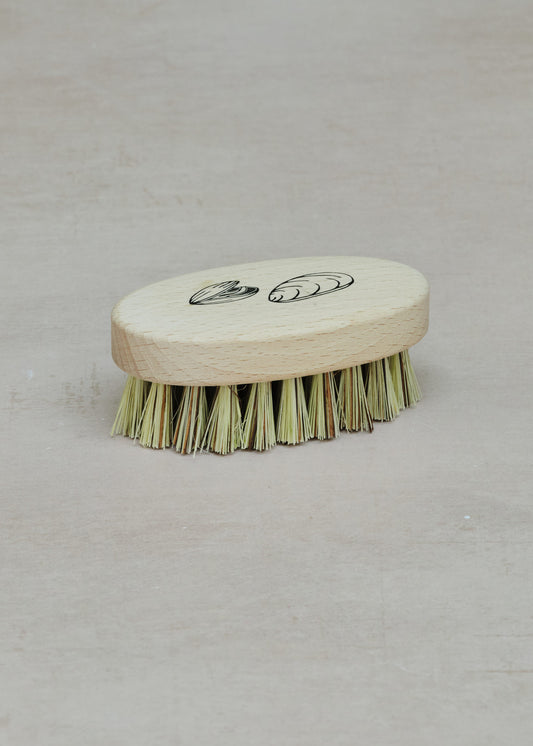 Mussel Brush