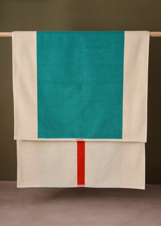 Bath Towel Red & Turquoise