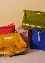 Load image into Gallery viewer, Cotton Cube Toiletry Bag Rosewood
