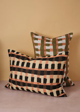Load image into Gallery viewer, Somma Cushion Noir
