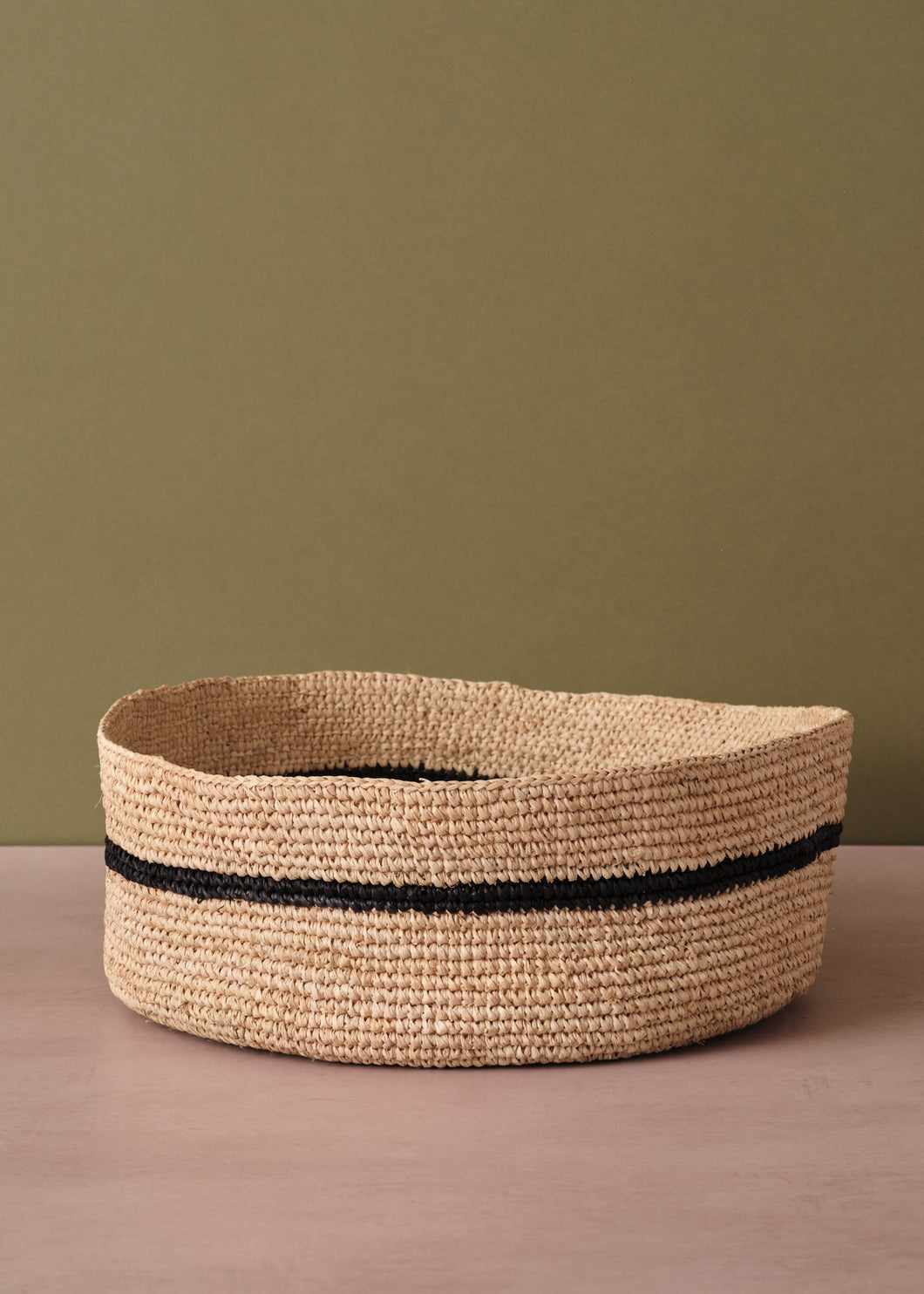 Egg Basket Single Stripe Black