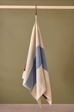 Load image into Gallery viewer, Towel Sky Blue &amp; Bourdeaux

