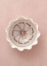 Load image into Gallery viewer, Stella Ripple Bowl
