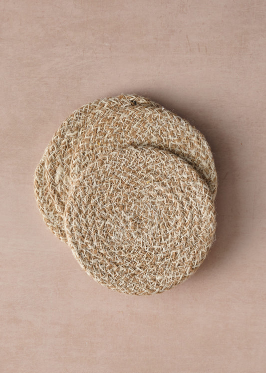 Set of 4 Coasters in Pearl White & Natural Jute