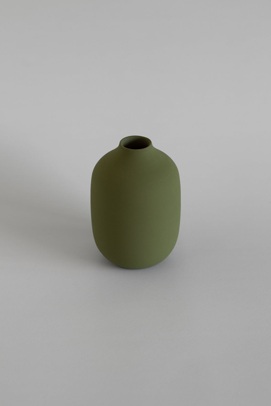 Vase Island 04 Olive Green